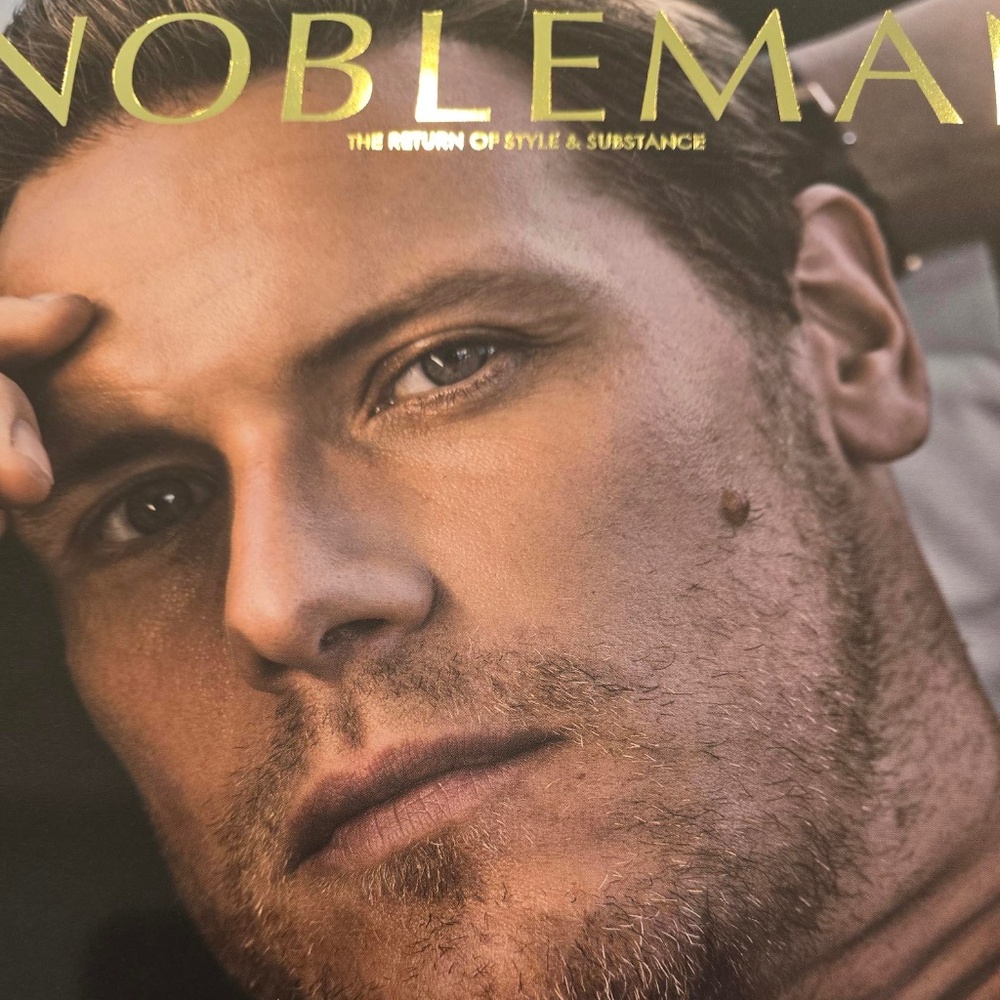 🔥Sam Heughan Magazine*NEW - Picture 2 of 5